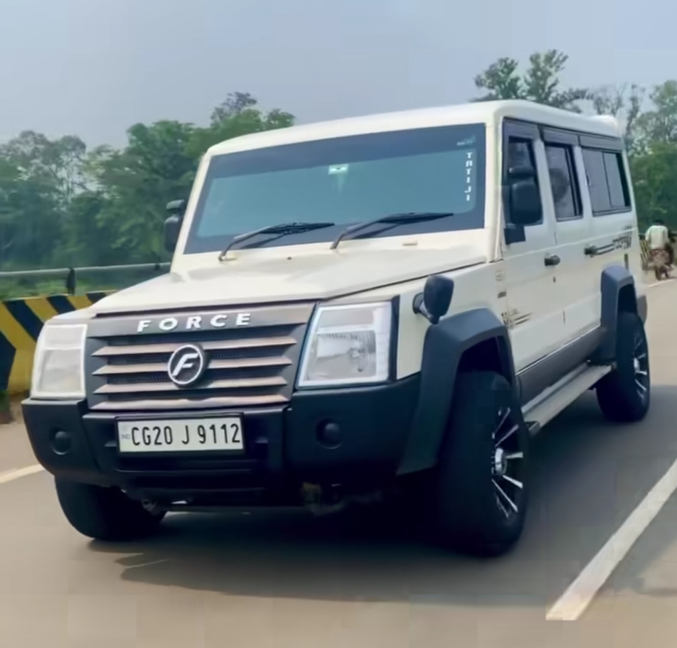 Force Motors Taxi Cruiser